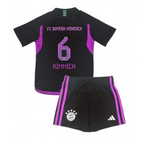 Bayern Munich Joshua Kimmich #6 Udebanesæt Børn 2023-24 Kort ærmer (+ korte bukser)